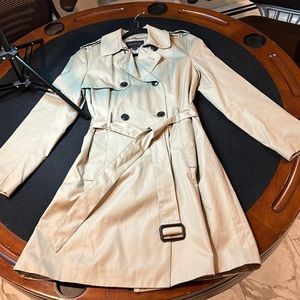 Tan, Banana Republic, Trench Coat, WORN ONCE, Size Medium